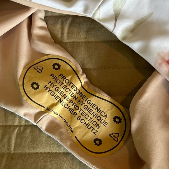 NWOT Palm Inclusive Floral Ruffle One-Piece Swimsuit - Picture 7 of 10